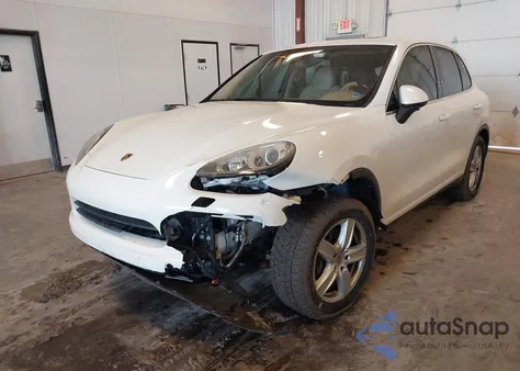 2011 Porsche Cayenne z USA, uszkodzony, nr VIN WP1AA2A29BLA09910